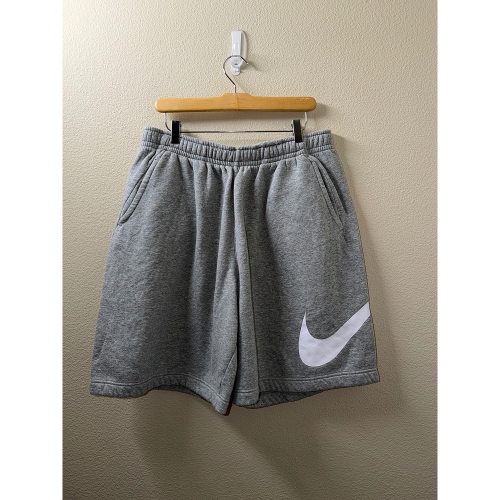 Men's Nike Shorts Size XL